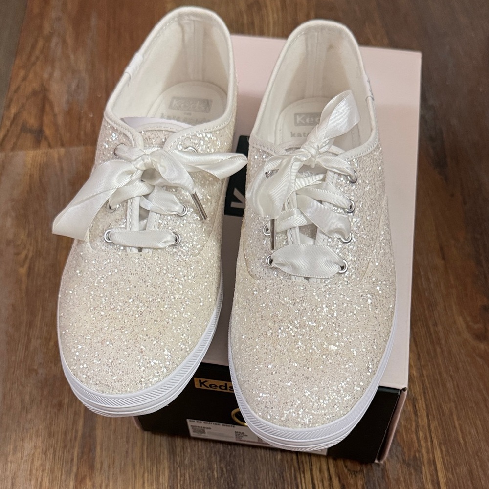 Keds KATE SPADE Sparkle Sneakers with White Satin Laces SIZE 8